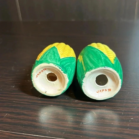 Vintage Japan Half Shucked Corn On the Cob Salt and Pepper Shaker Ceramic - Picture 3 of 5